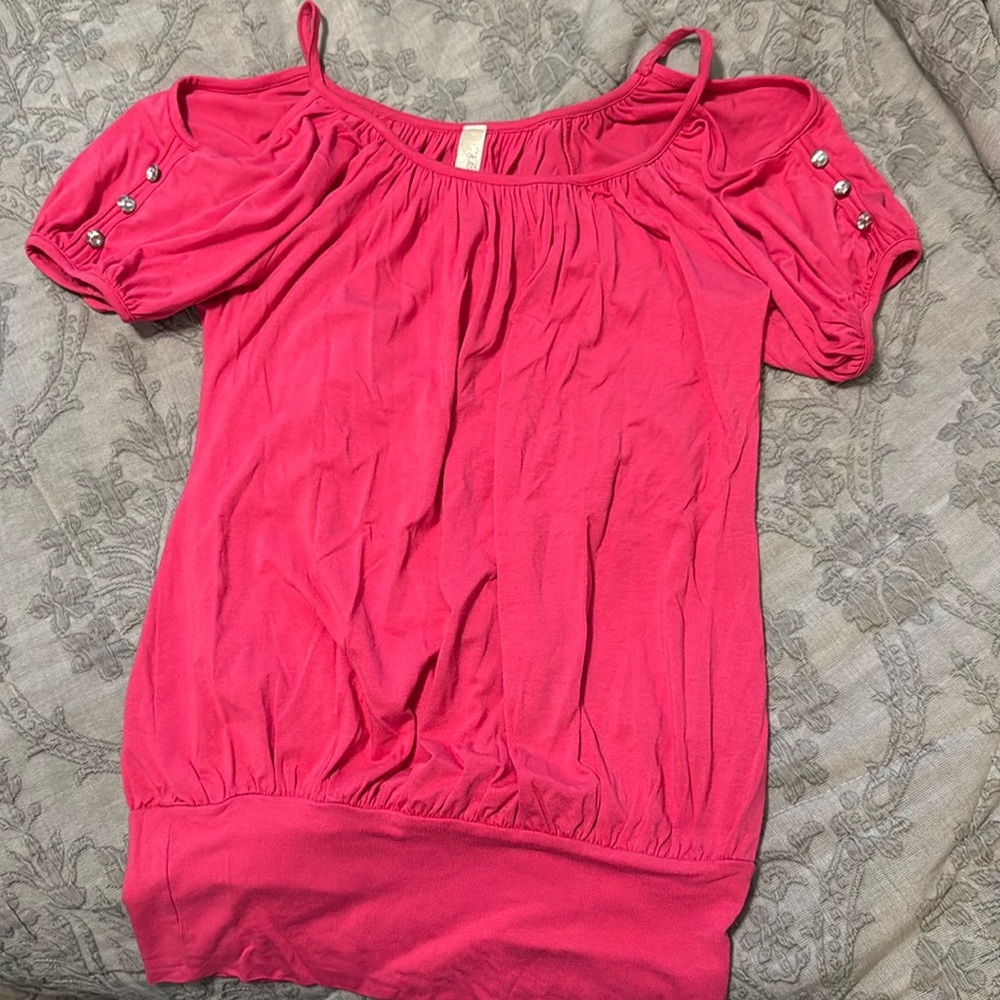 Hot Pink Top w/ sparkly button’s (S)